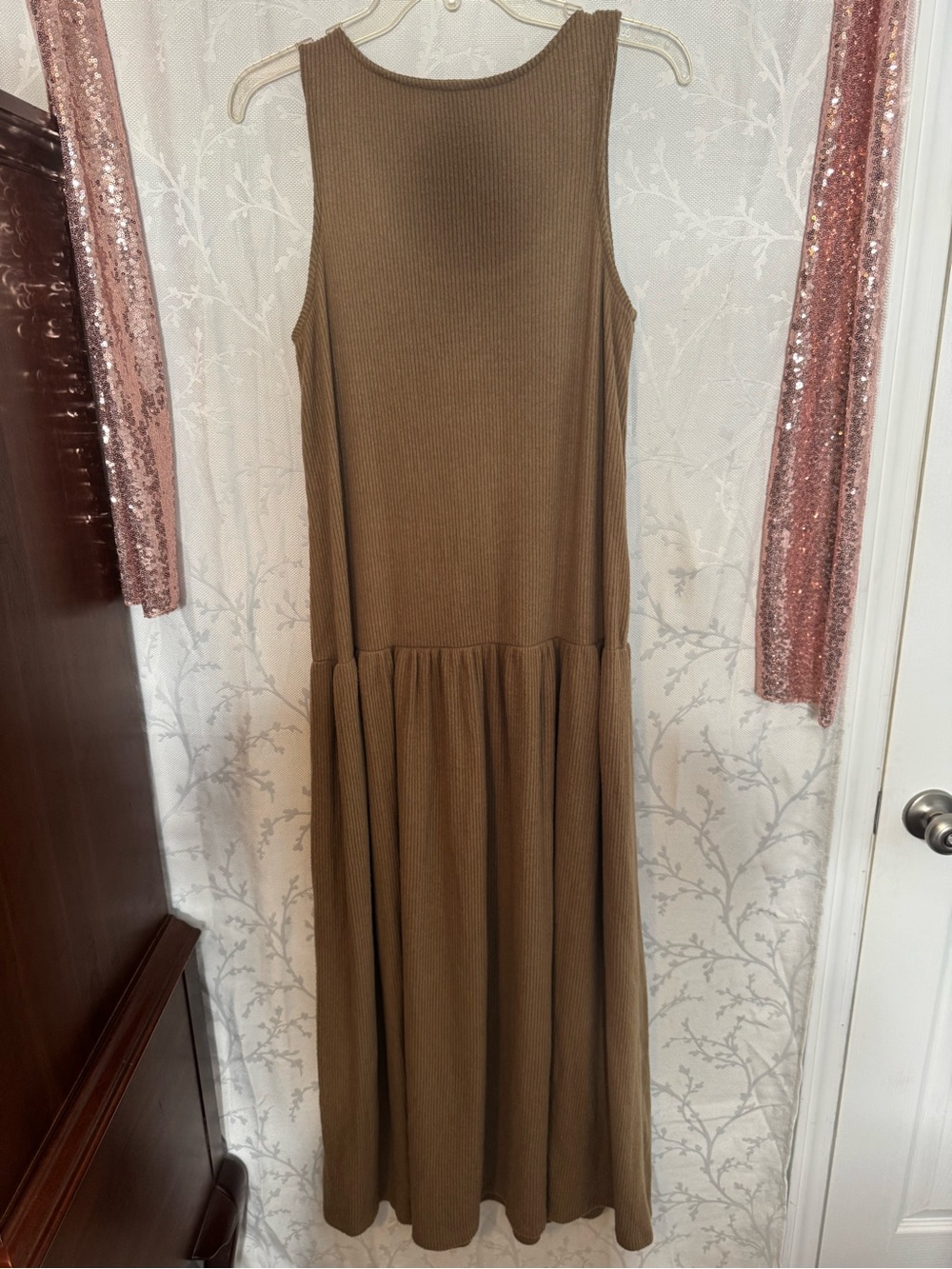 Universal Thread Brown Sleeveless Ribbed Maxi Dress